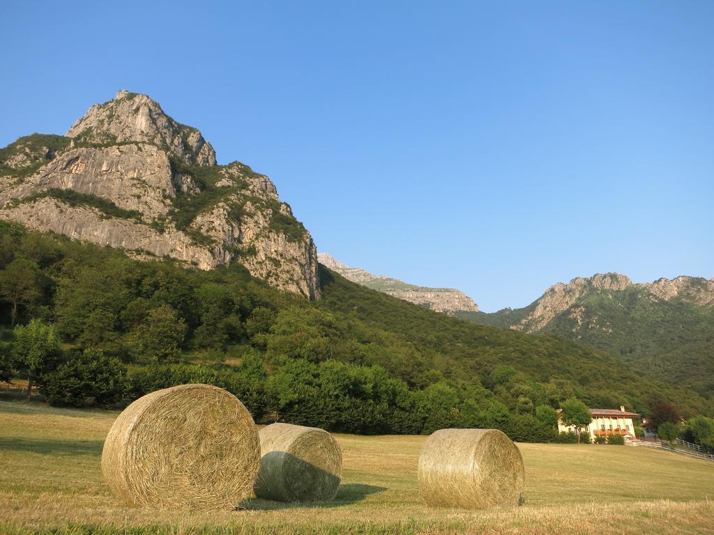 Agriturismo Deviscio Lecco Luaran gambar
