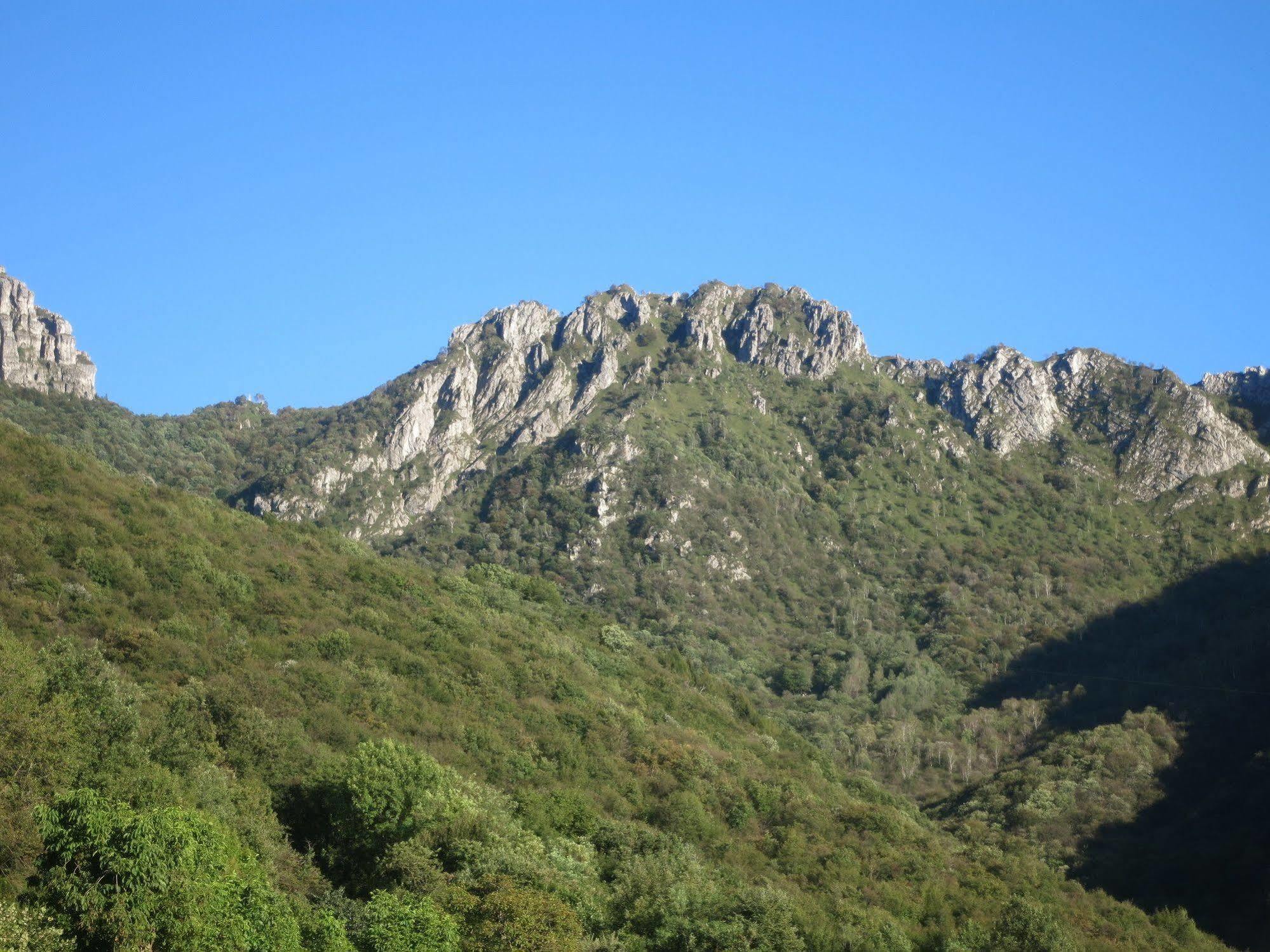 Agriturismo Deviscio Lecco Luaran gambar